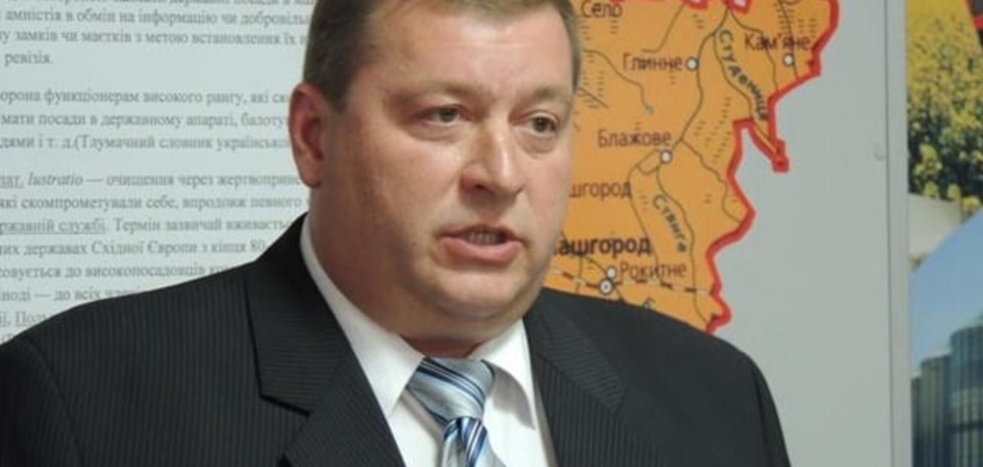 Національна поліція? Начальником на Рівненщині став представник бурштинової мафії