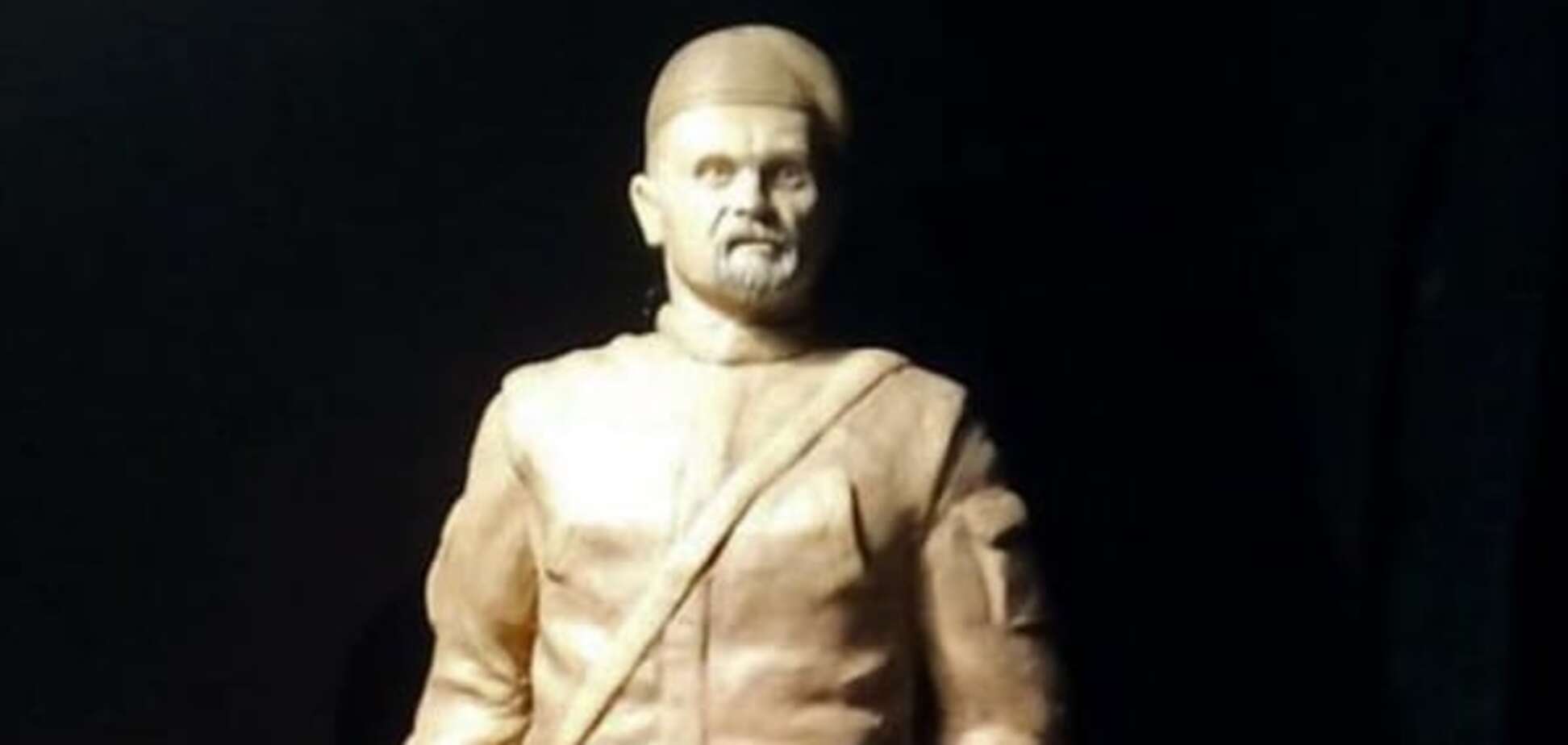 В Алчевську терористи вирішили поставити пам'ятник 'Привиду': фотофакт