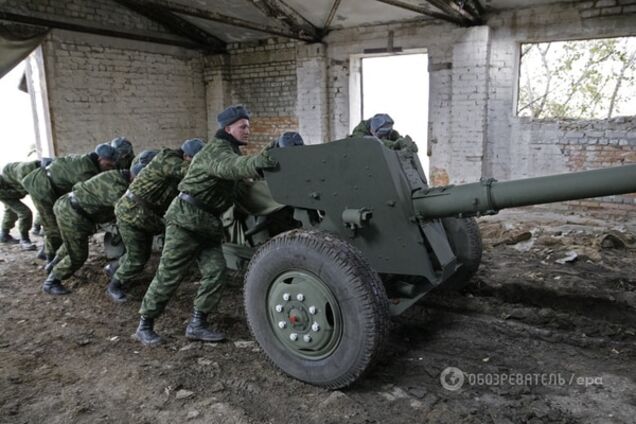 Фельгенгауэр: Россия хочет отодвинуть фронт от Донецка и Северского Донца