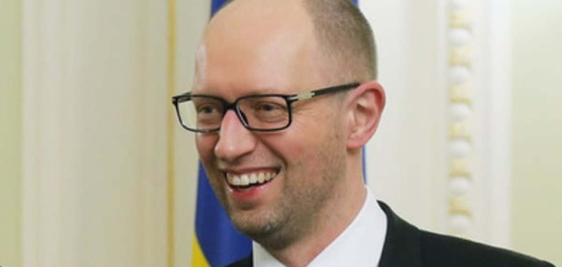 Захід нам допоможе: Яценюк хочет поднять зарплаты чиновникам за счет ЕС - СМИ