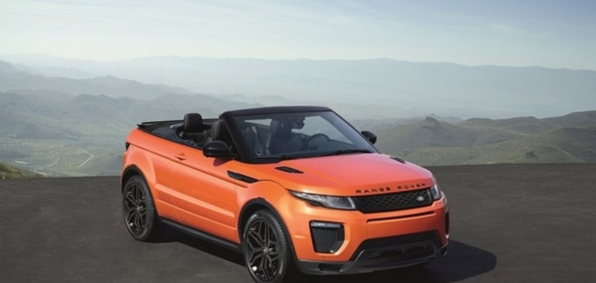 У Land Rover 'снесло крышу': компания выпустила внедорожный кабриолет