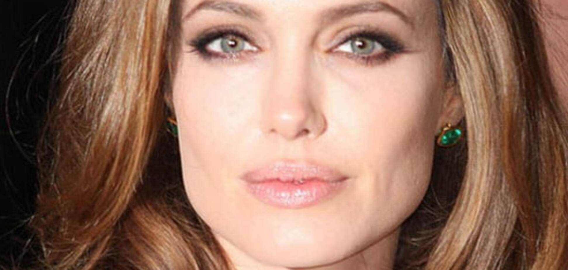 Анджелина Джоли рассказала о своей бурной молодости