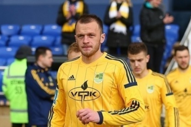 Известный украинский футболист продал машину, чтобы прокормить семью