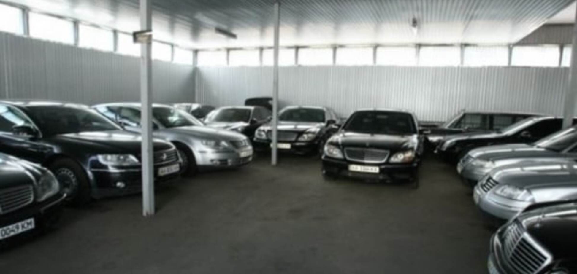 Богатые тоже платят: элитные авто могут обложить новым налогом