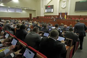 Киевсовет-2015: старые "черновецкие" и новый Владимир Ильич