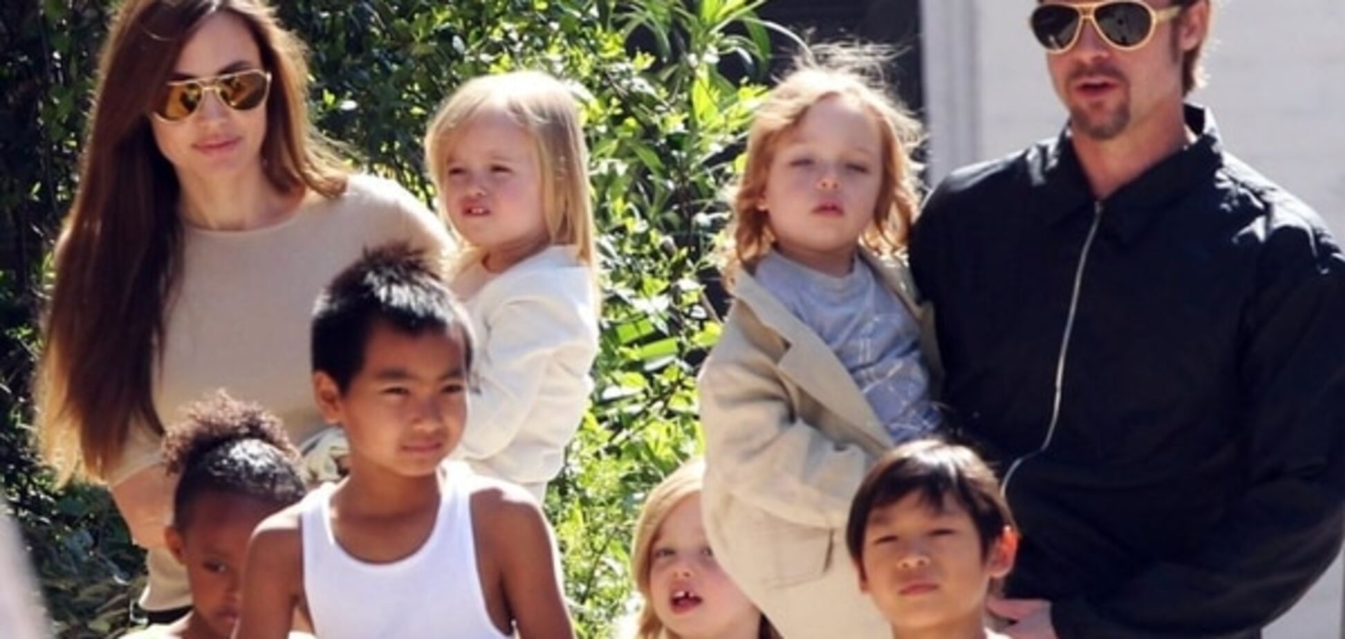 Откровения звезды: Дети Анджелины Джоли назвали ее странной