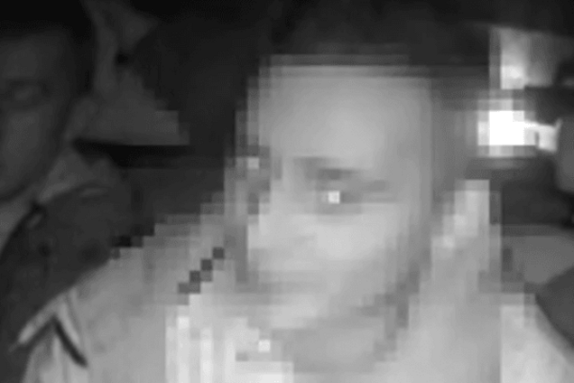 Во Львове 'писающий мальчик' пытался 'подкупить' полицию стихами Шевченко: видеофакт