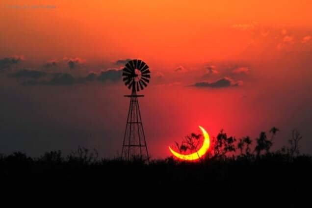 Увлеченные Солнцем: топ-10 самых потрясающих фото затмений