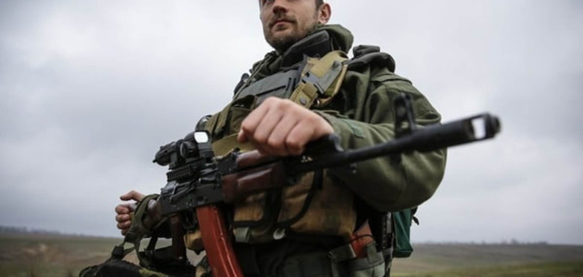 Позиции сил АТО близ оккупированного Донецка попали под огонь террористов