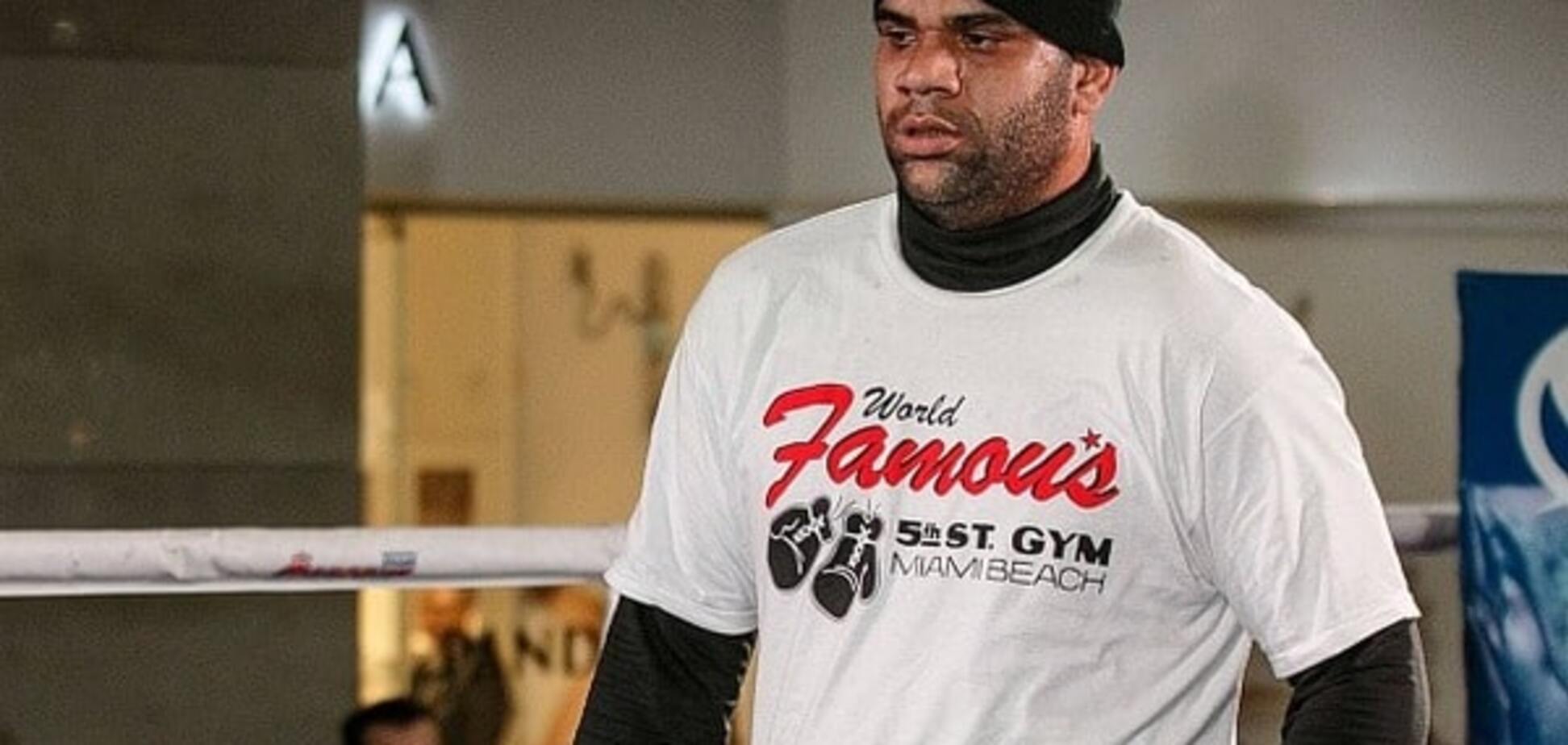 Бой Усик – Родригес начался с конфуза