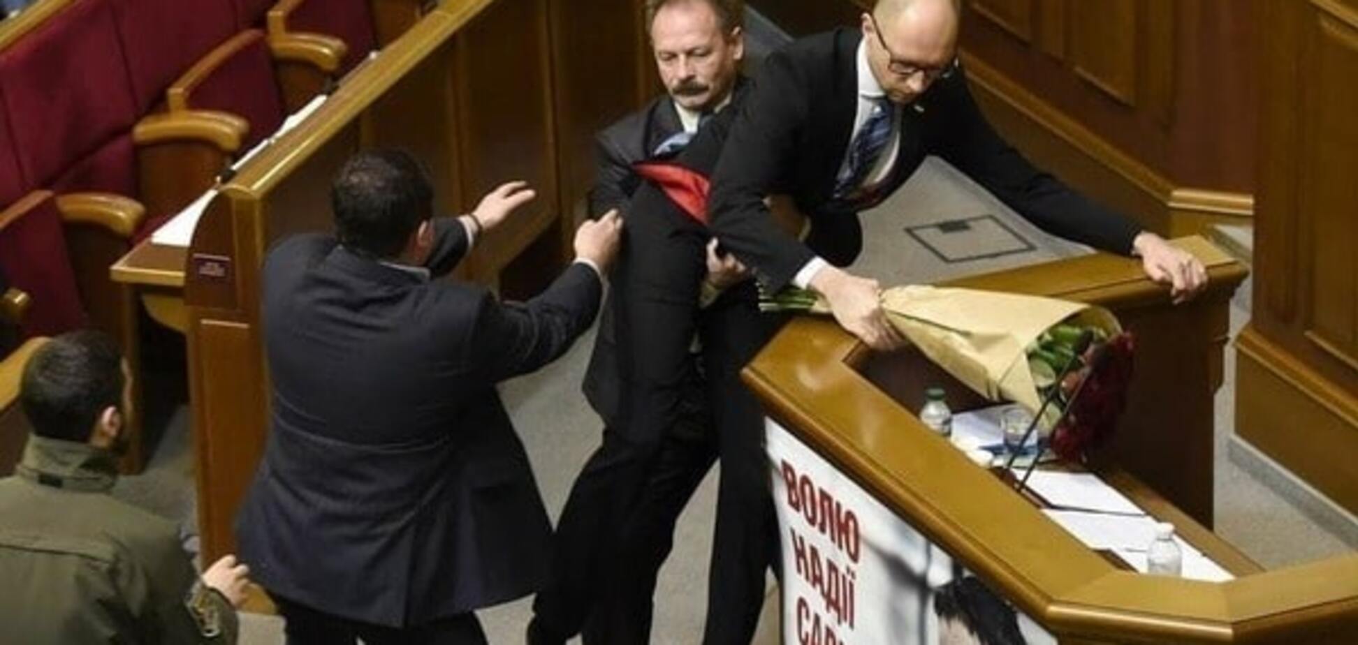 Цирк: названа настоящая причина нападения на Яценюка