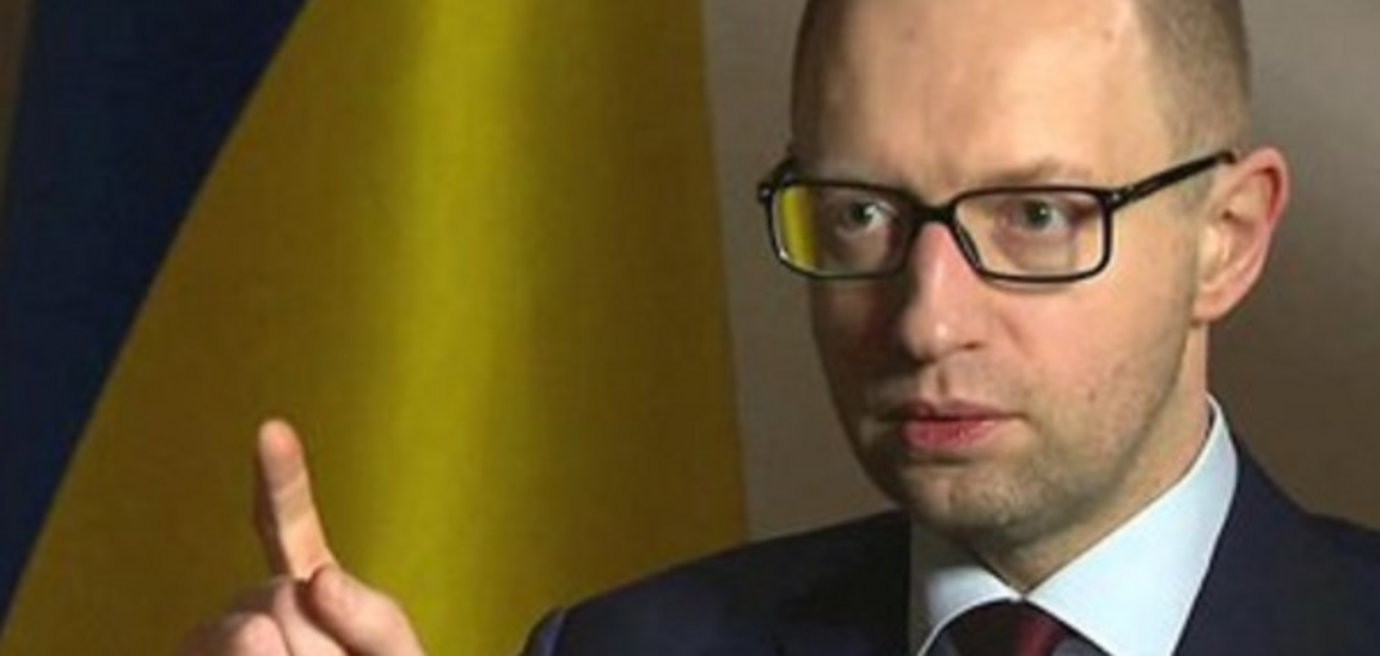 Почему гонят только кролика, а заяц - белый и пушистый?