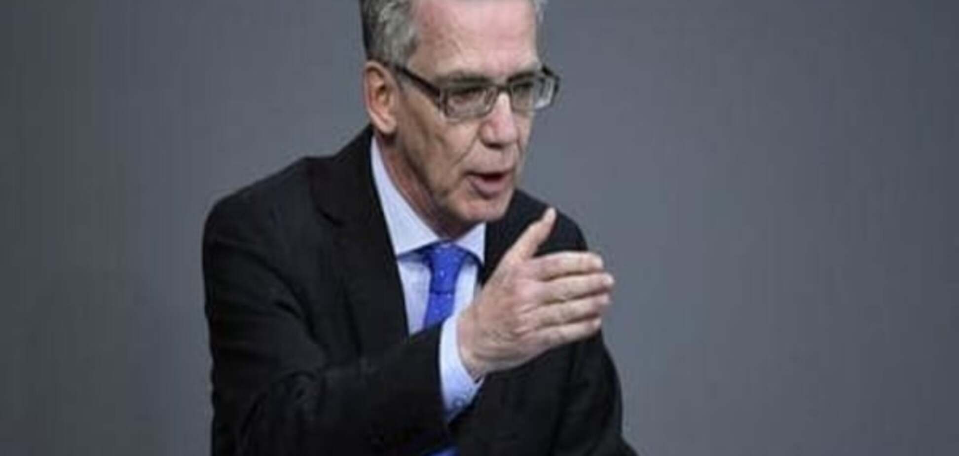 Де Мезьєр не виключає, що біженцям відмовлятимуть у в'зді ще на кордоні ФРН