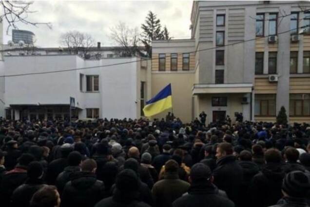 Деканоидзе о 'милицейском майдане': значит, мы на правильном пути