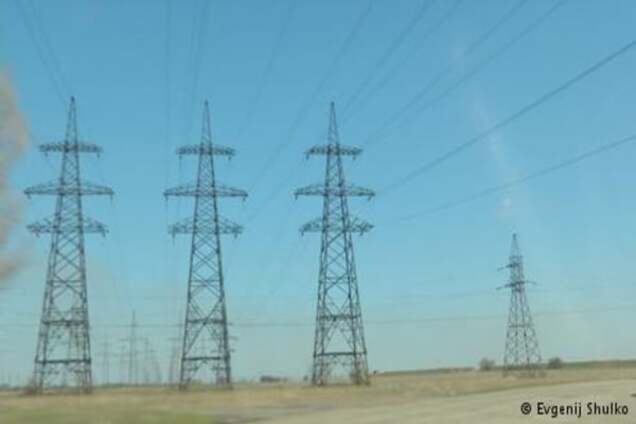 Джемілєв назвав умови поставок електроенергії до Криму