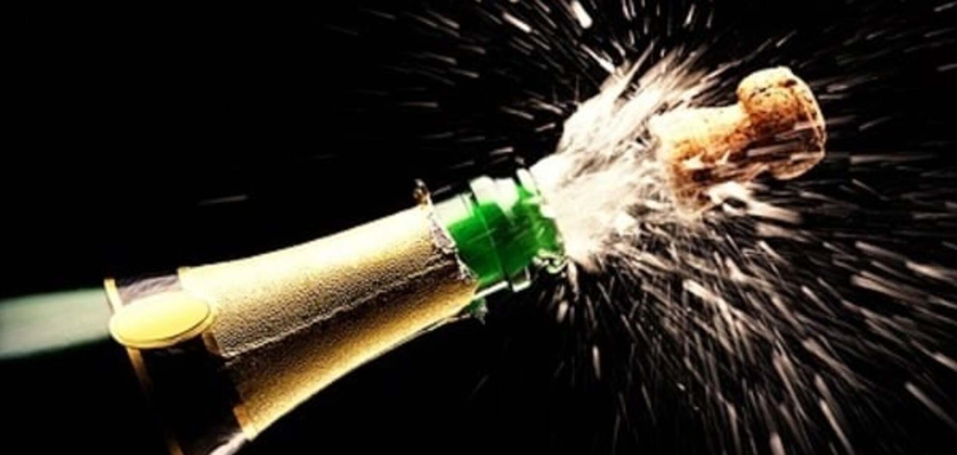 Российская школьница украла ящик шампанского 'на опохмел'