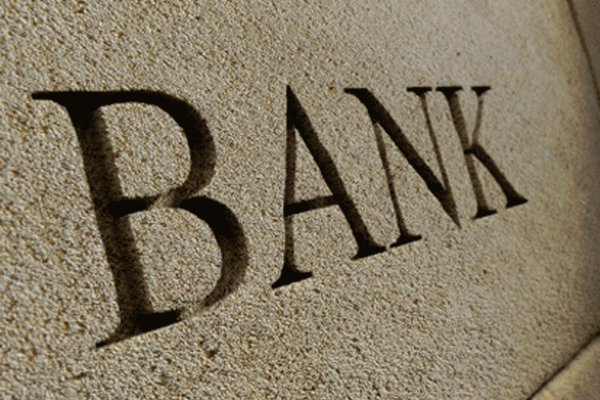 Переділ тіньового ринку: НБУ візьметься за банки, що давали кредити політикам