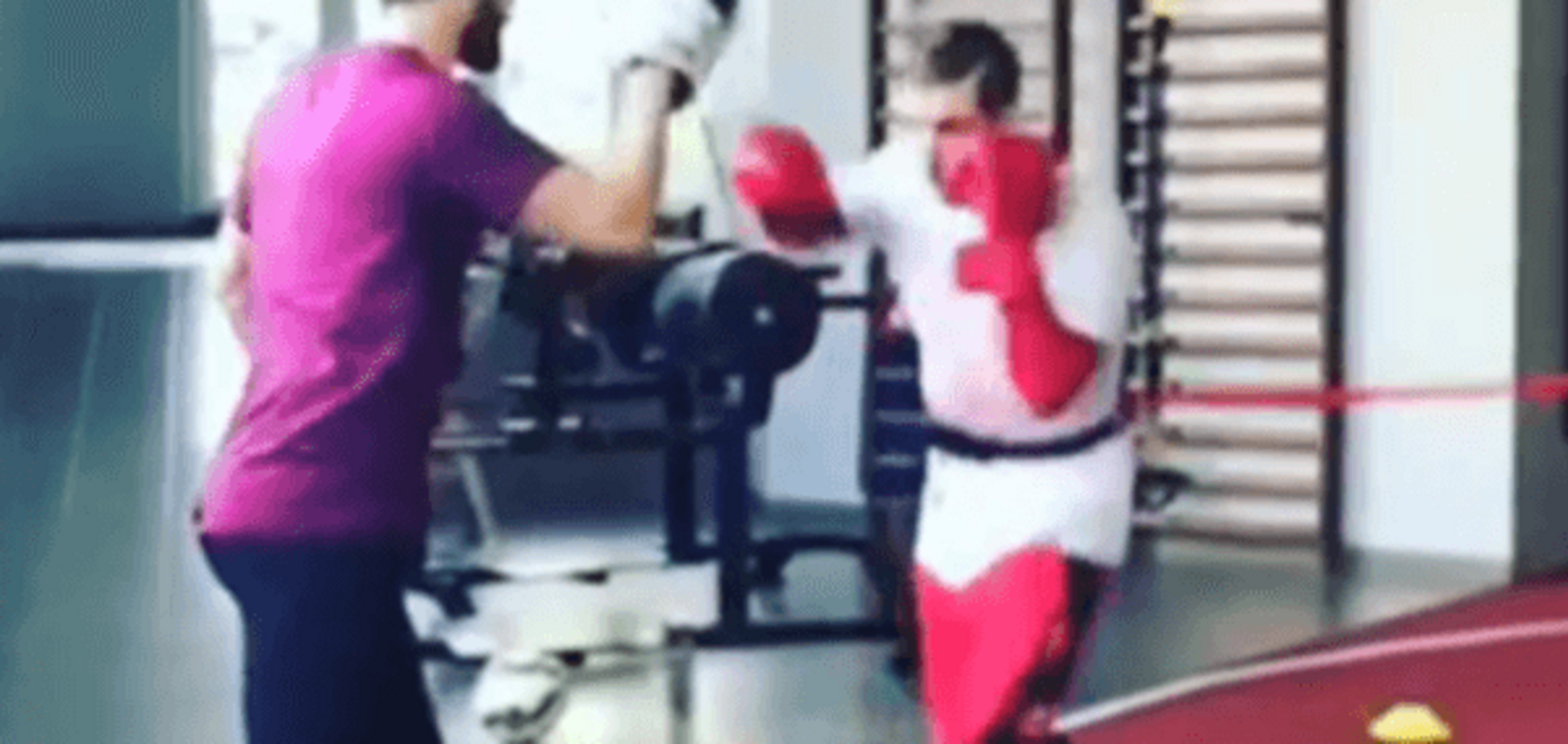 По стопах Кличко. Легіонер 'Динамо' незвично готується до матчу Ліги чемпіонів: відео тренування