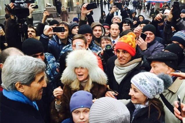 Керри в Москве рассказал школьнику о дружбе России и США