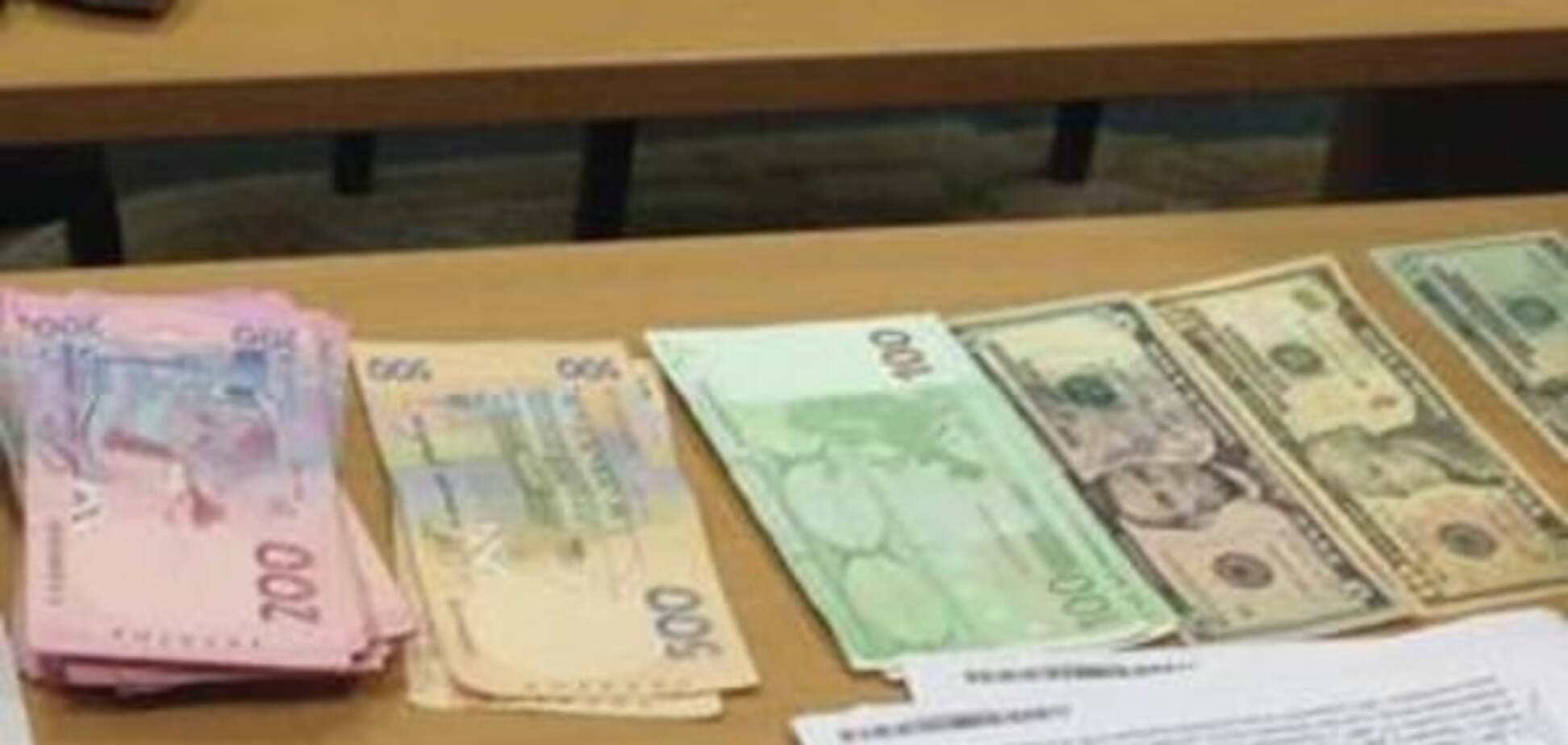 В Харьковской области налоговики попались на вымогательстве