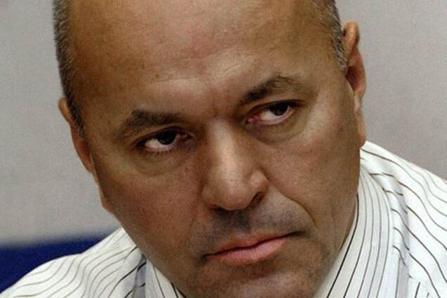 Скандал в Ужгороде: бывший мэр покрыл матом полицейских и сбежал на своем Mercedes