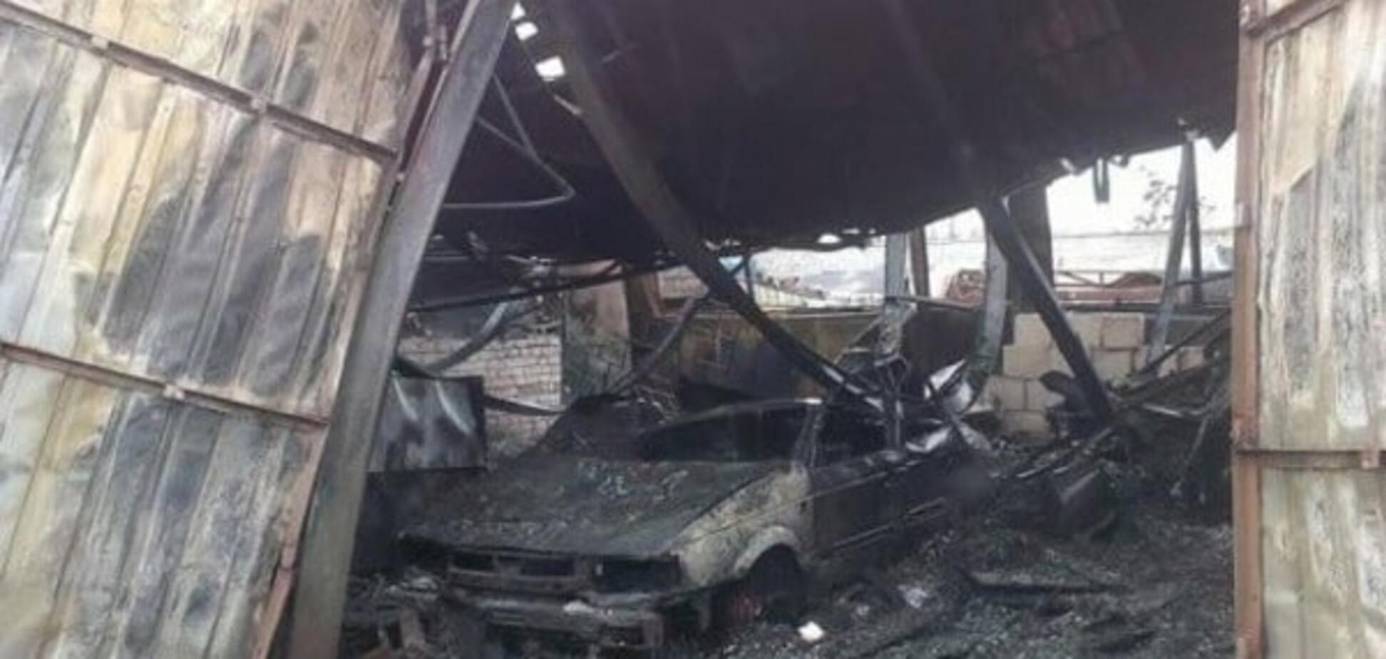 Масштабный пожар в Киеве: стали известны подробности