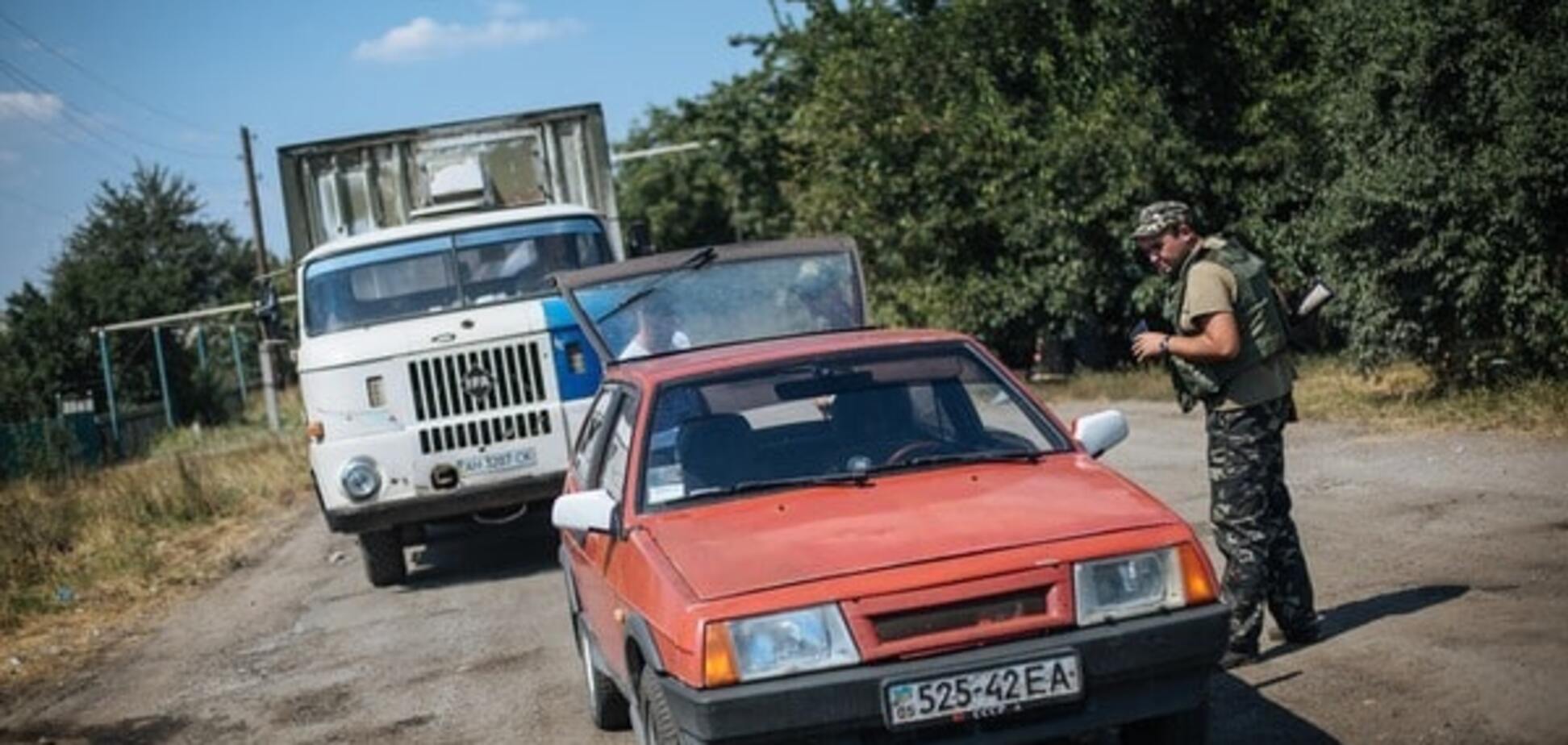 Дорога домой: в Крыму посоветовали сохранить украинские номера авто