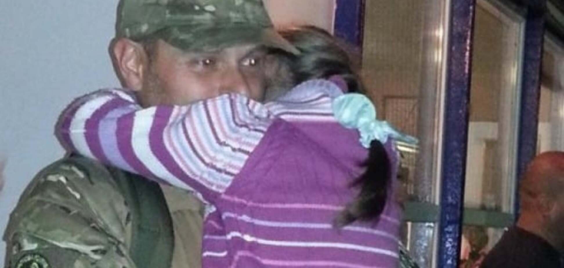 Вернись с войны! В сети показали детей, которые дождались папу: трогательный фоторепортаж