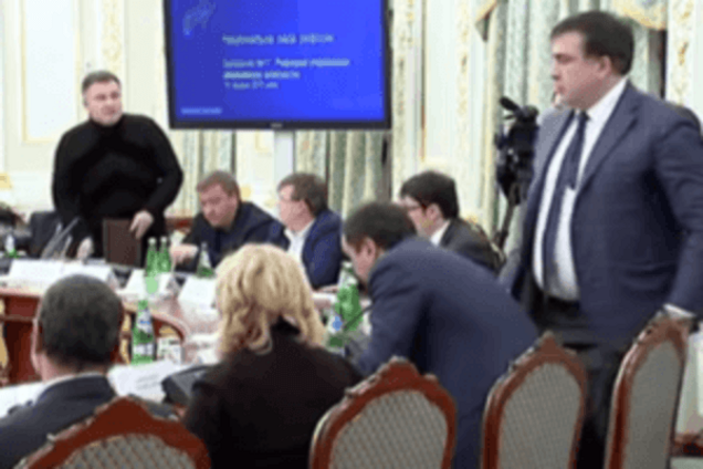 Бытовуха на уровне первых лиц государства