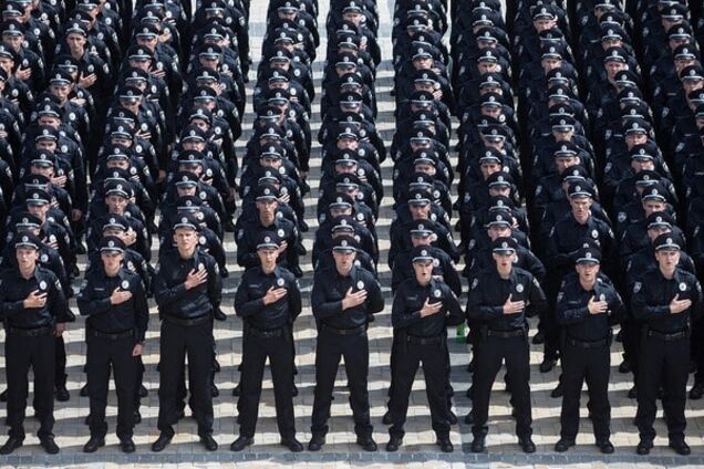 Почти 5 млн долларов для новой полиции: очередная поддержка от Канады