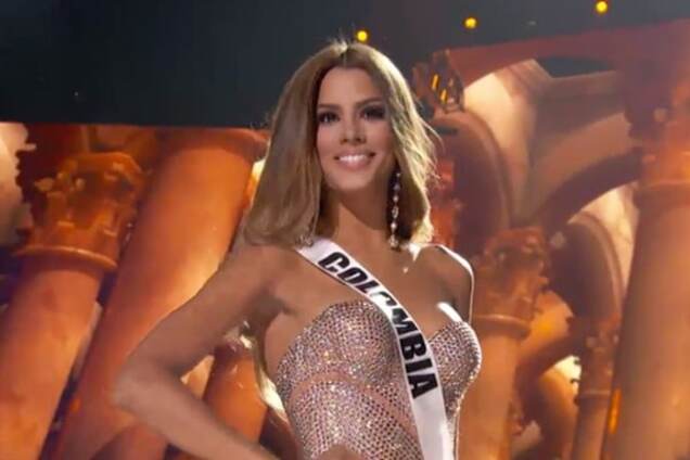 'Мисс Вселенная - 2015': фото участниц в бикини и вечерних платьях