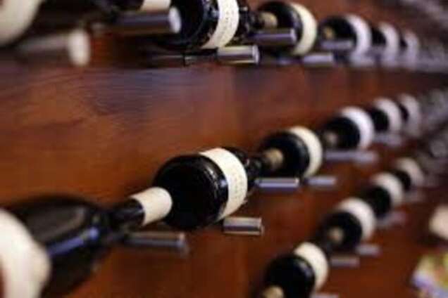 Украина возобновит выпуск известной марки крымского вина