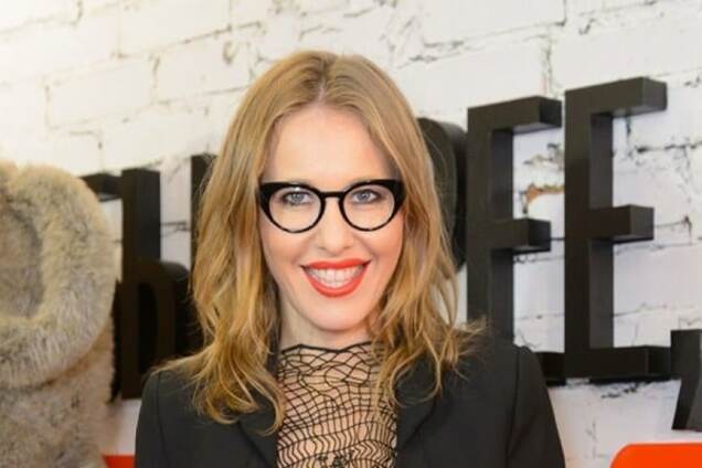 Жизнь в черно-белую полоску: Собчак потроллила спич Путина