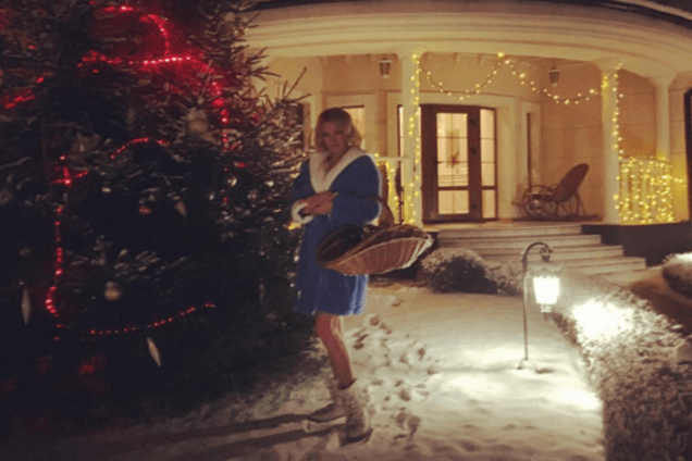 Голая и с веником: Волочкова рассказала, где ночевала год назад