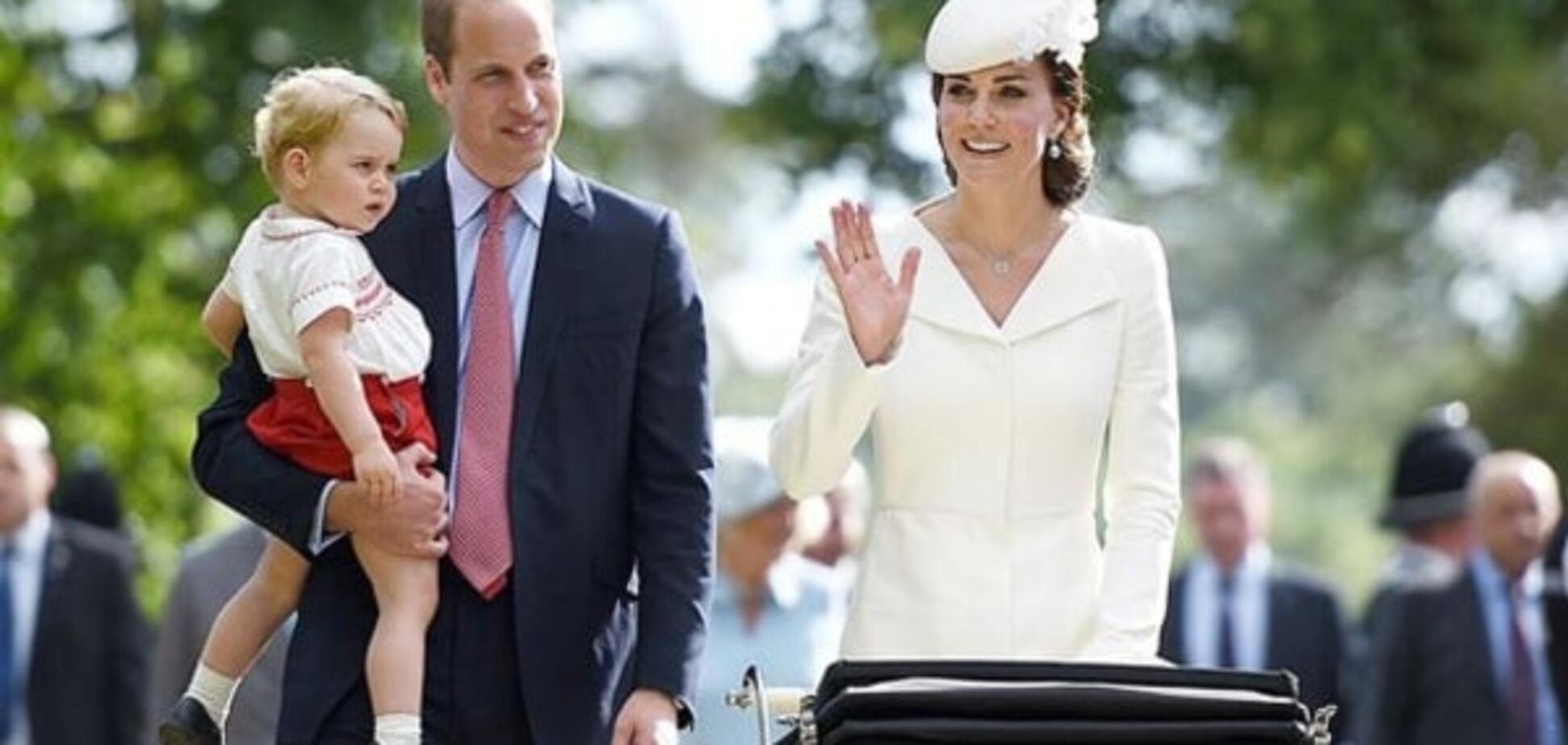 Счастливы вместе: принц Уильям и герцогиня Кэтрин поделились новым семейным фото