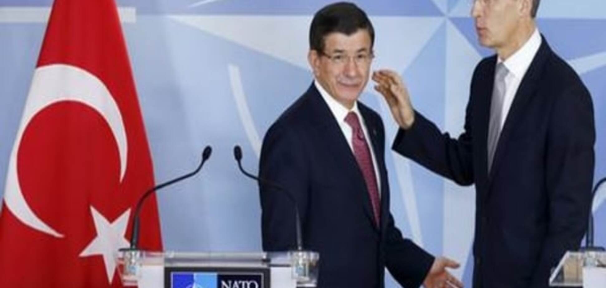 Турция пытается втянуть НАТО в конфликт с Россией - DW