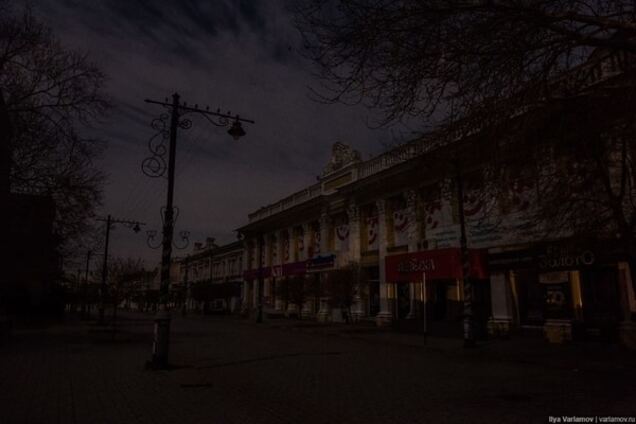 Блэкаут в Крыму: людей готовят к дефициту лекарств и хлеба