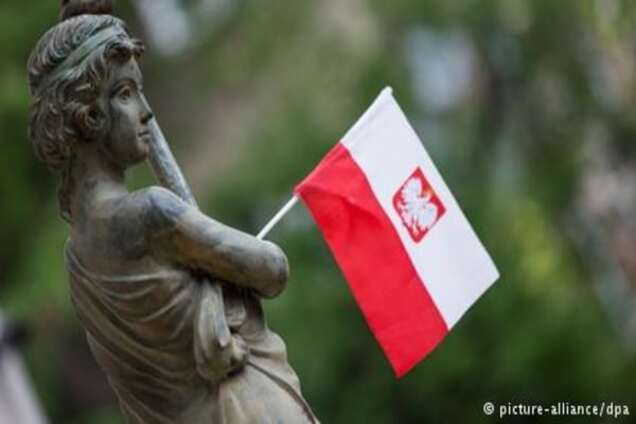 Рада Європи закликає Польщу збільшити кількість уроків українською мовою