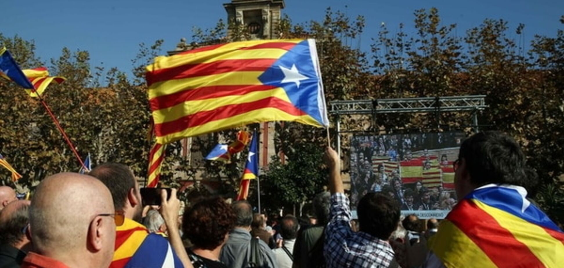 Никуда ты не уйдешь! Суд запретил Каталонии отделяться от Испании