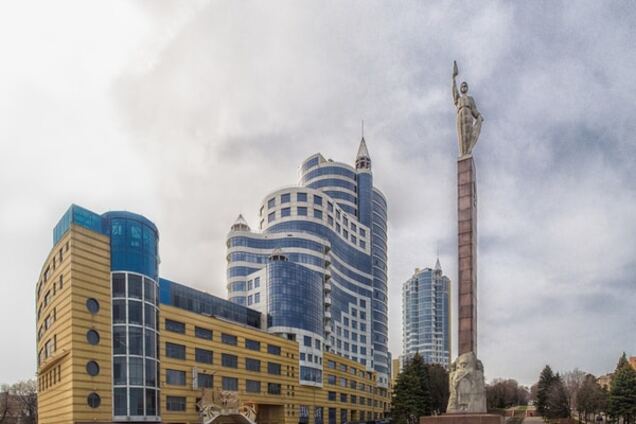 Декоммунизация: в Днепропетровске предрекли битву за улицу Бандеры