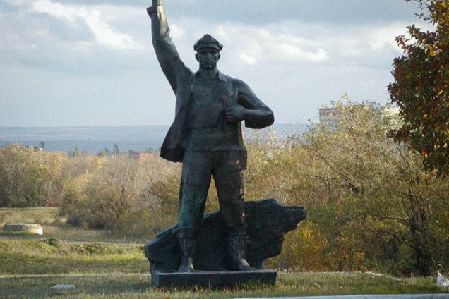 Отомстили за Крым: в 'ЛНР' запретили продажу угля Украине, шахтеры сидят без денег