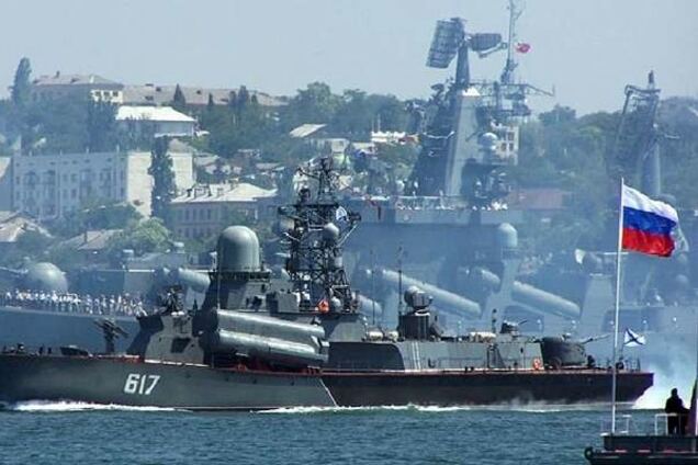 Блокада Крыма: Россия заявила о готовности открыть огонь с моря