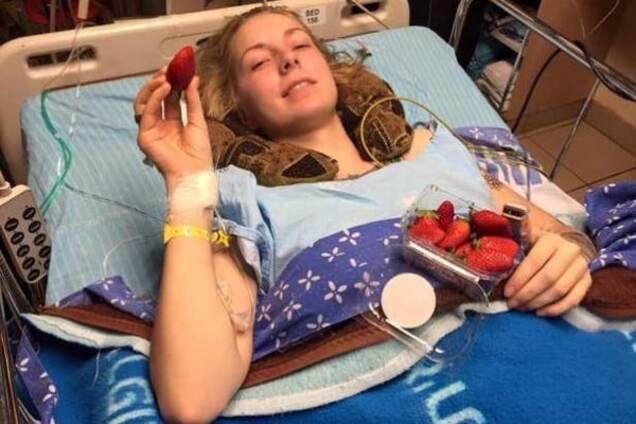 Волонтер Зинкевич получила 'Николайчика' в Израиле: фотофакт