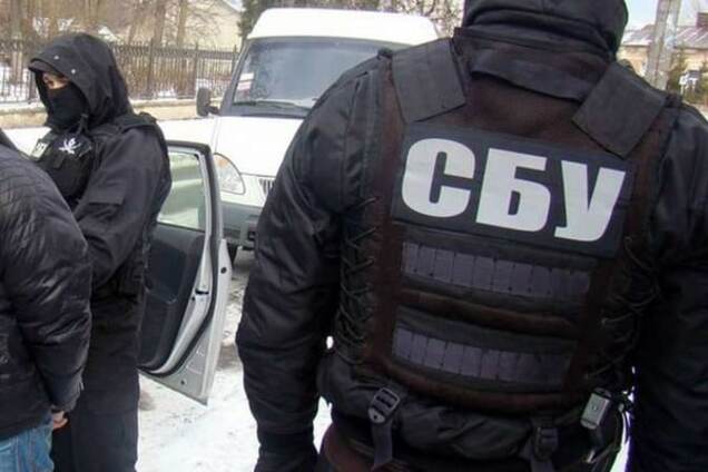 В Авдіївці проходить спецоперація: шукають пособників терористів