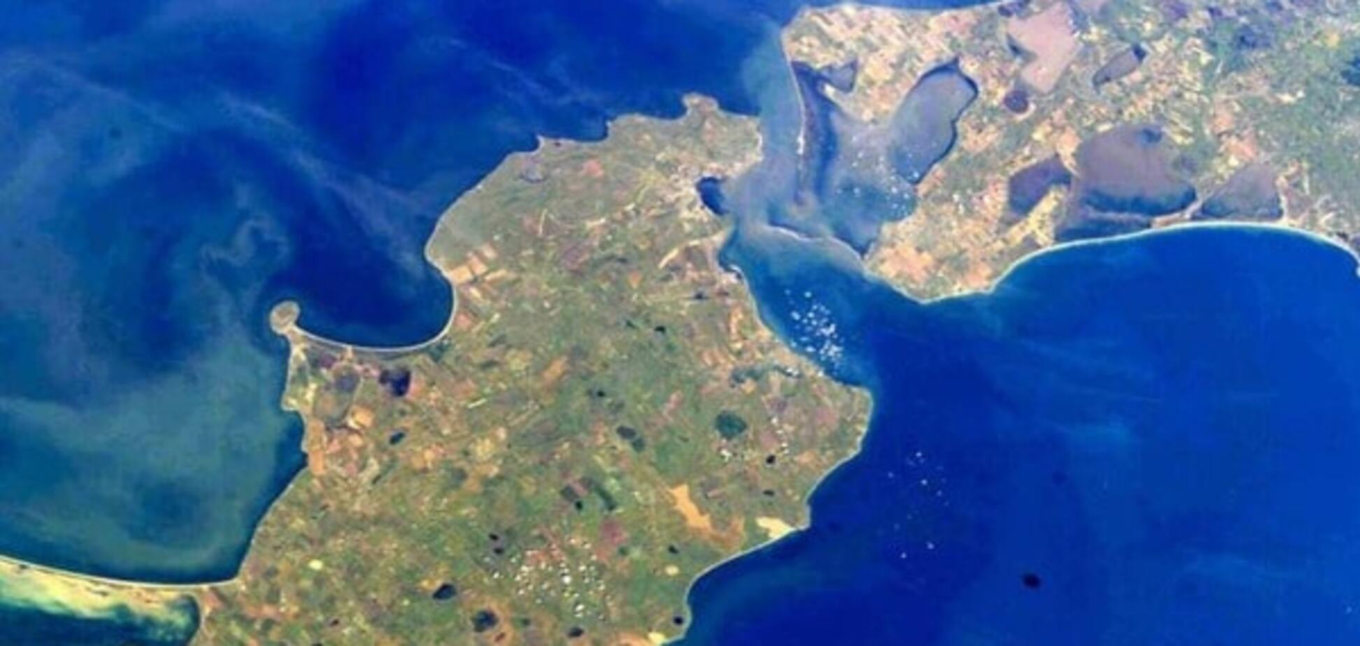 Российские оккупанты устроили морскую блокаду в Керченском проливе - СМИ