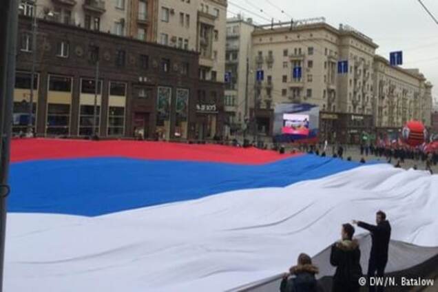 Опрос: почему россияне не любят прибалтов, но завидуют им?