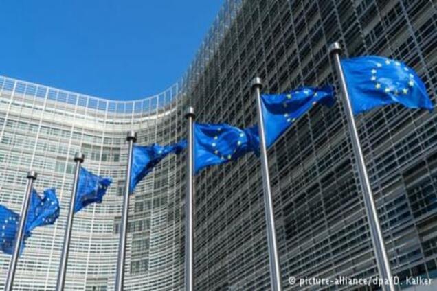 ЄС офіційно продовжив санкції щодо РФ на півроку