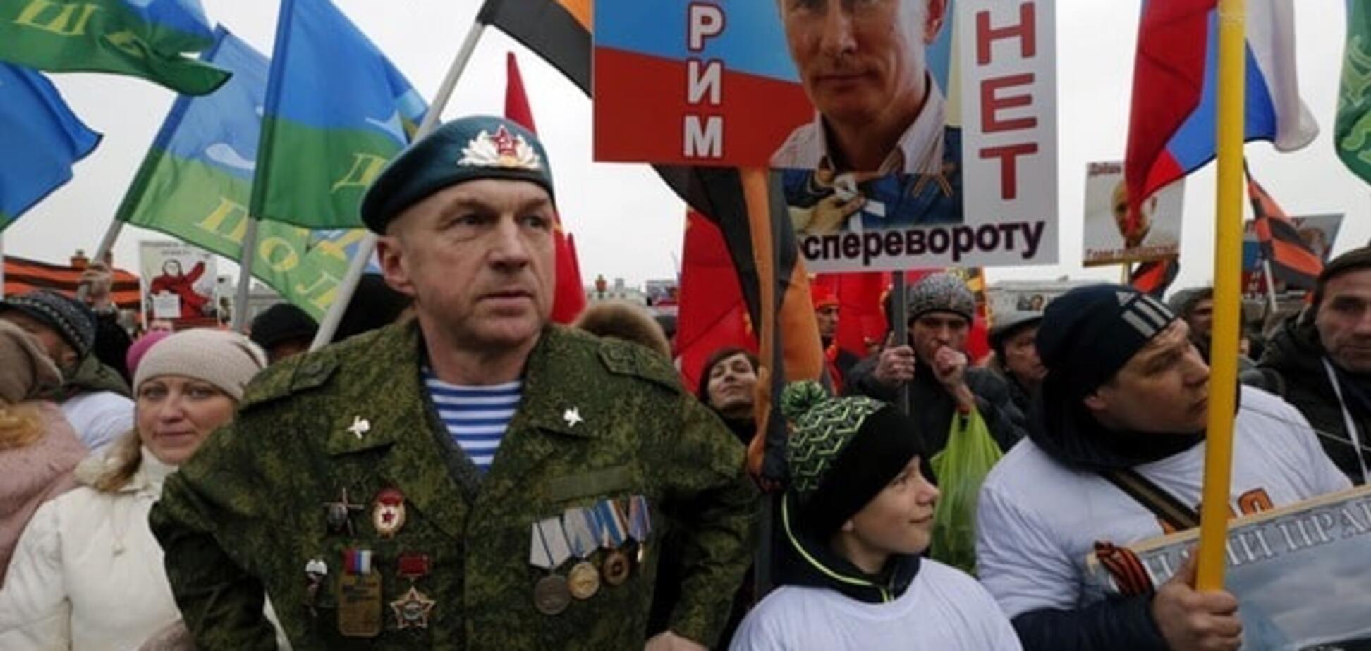 Москвичи пожаловались на кризис, но готовы терпеть 'ради Путина': видеофакт