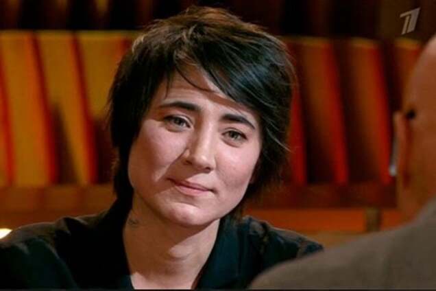 Земфира дала интервью Познеру: нужно быть в курсе, с кем мы воюем сегодня