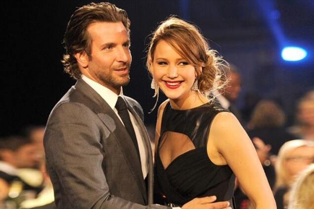 Век живи - век учись: Брэдли Купер заставил Дженнифер Лоуренс мыть полы